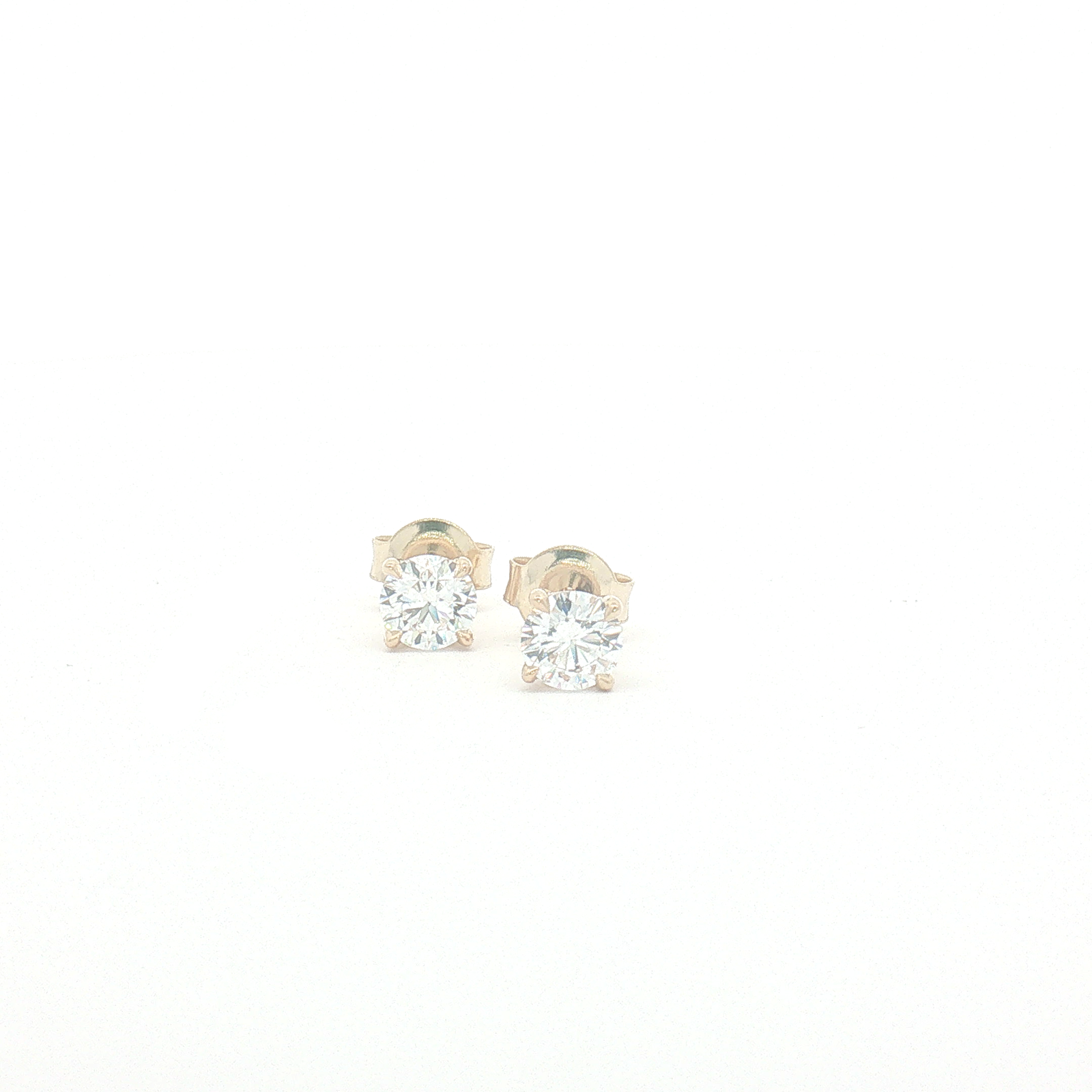 18ct Yellow Gold Lab Diamond 1.02ct Stud Earrings
