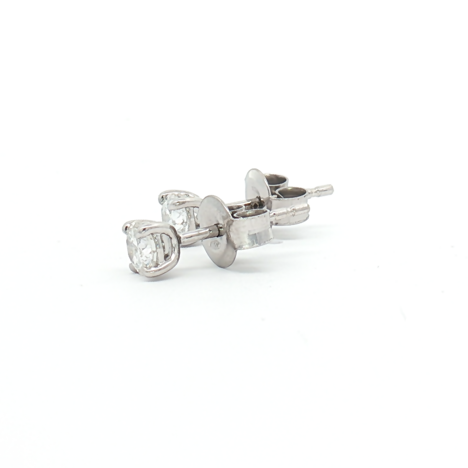 9ct White Gold Lab Diamond 0.50ct Stud Earrings