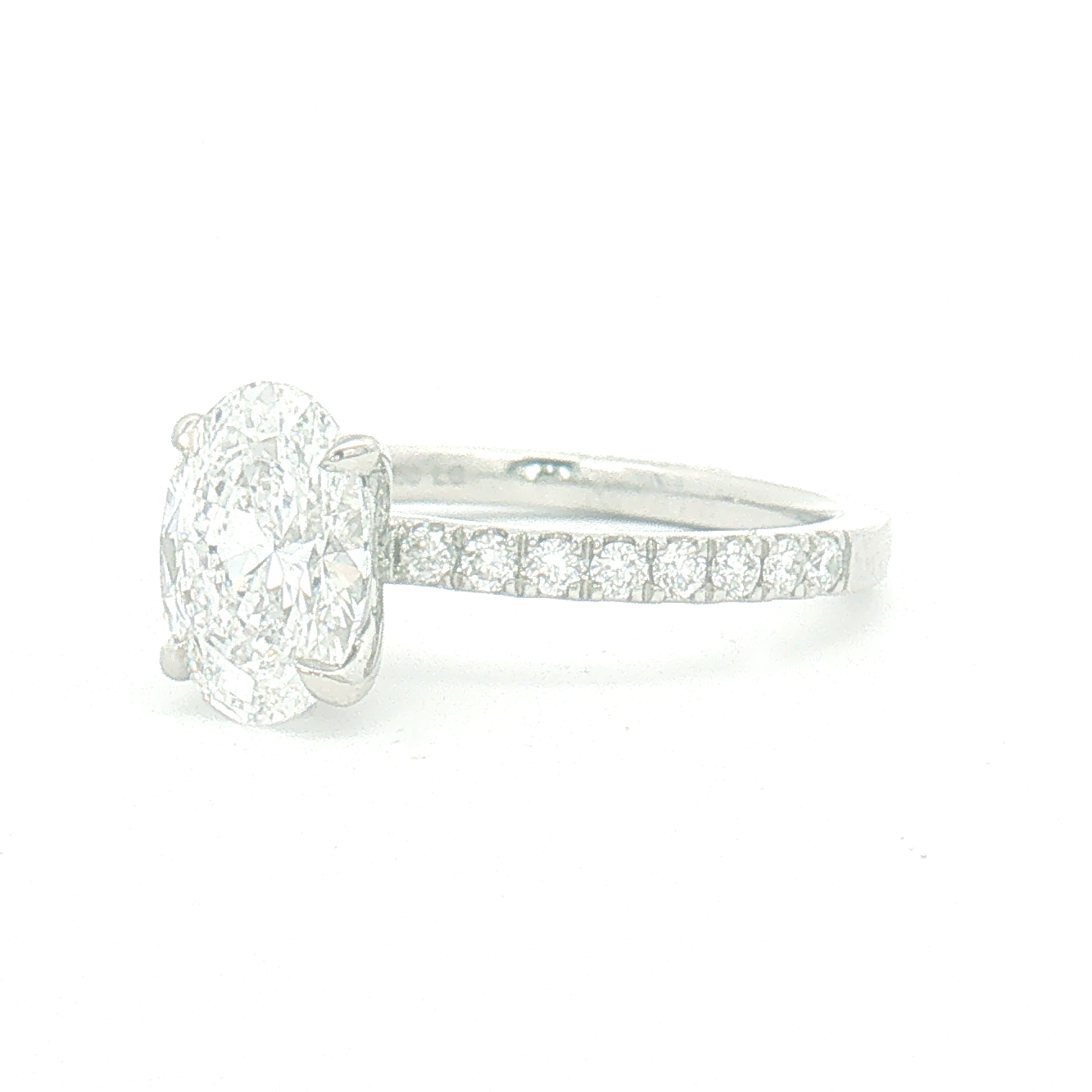 Lab Diamond 1.51ct Oval-cut Engagement Ring