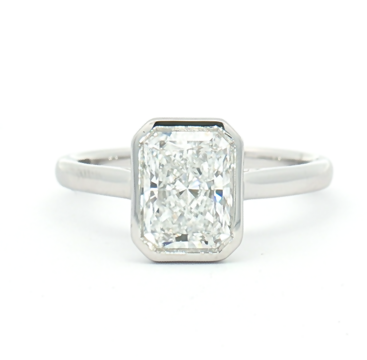 Lab Diamond 1.52ct Radiant-cut Engagement Ring
