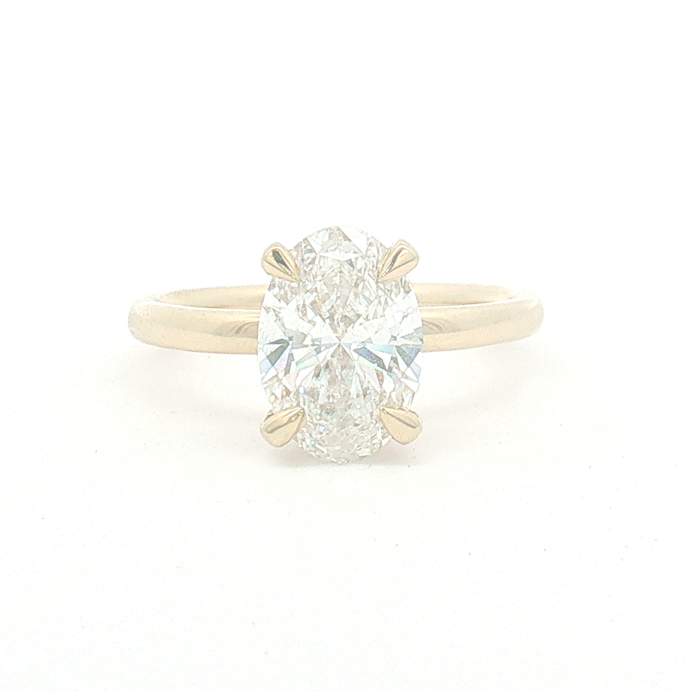Lab Diamond 2.00ct Oval-cut 18ct Yellow Gold Engagement Ring