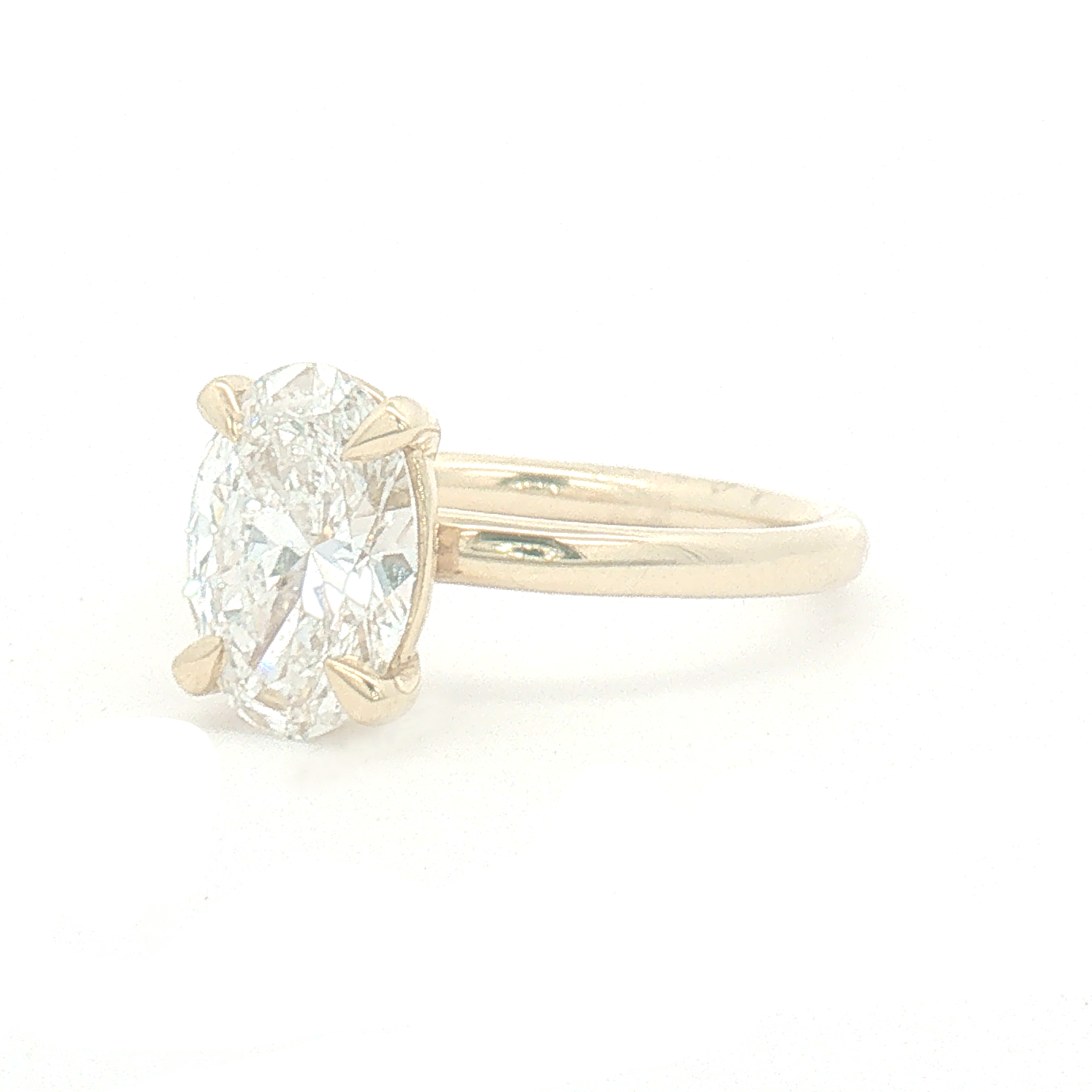 Lab Diamond 2.00ct Oval-cut 18ct Yellow Gold Engagement Ring