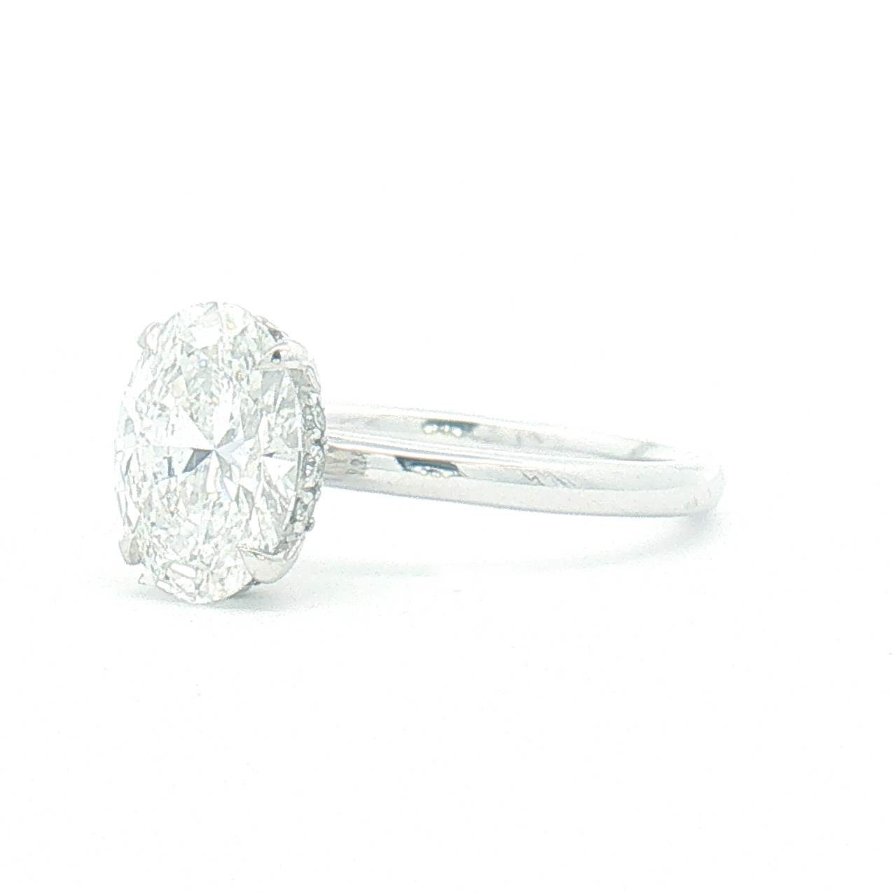 Lab Diamond 2.14ct Oval-cut Engagement Ring