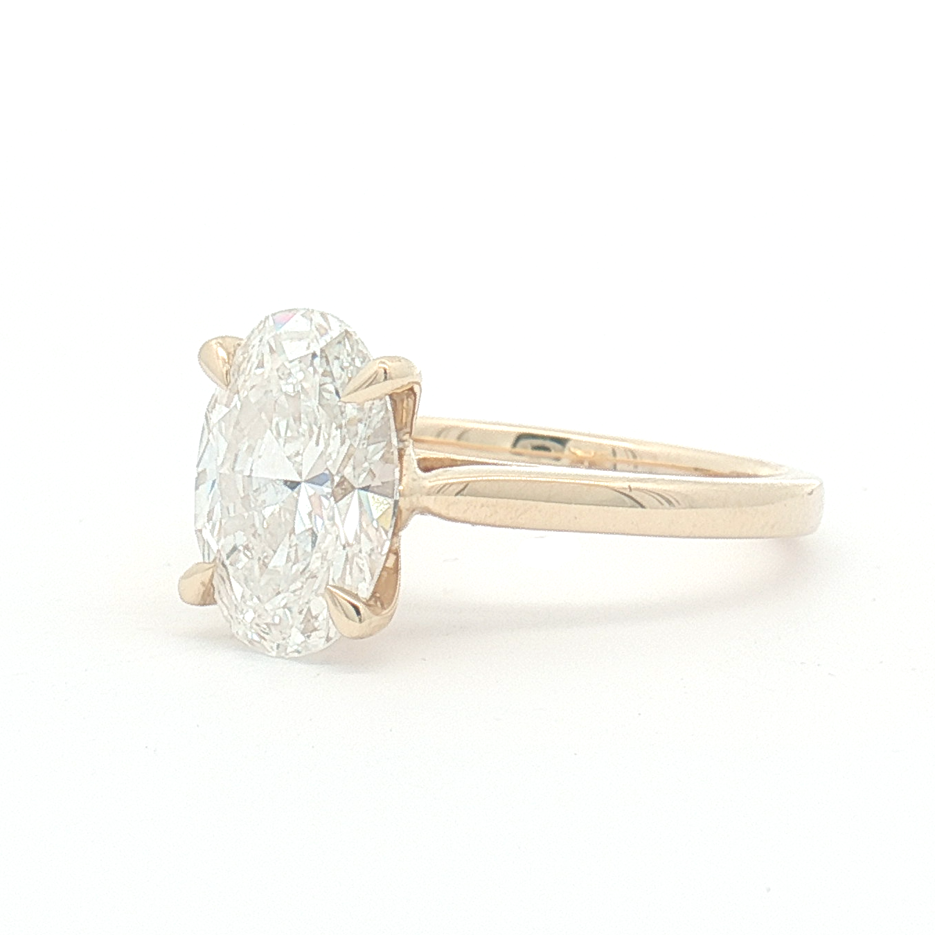 Lab Diamond 2.50ct Oval-cut Solitaire Engagement Ring