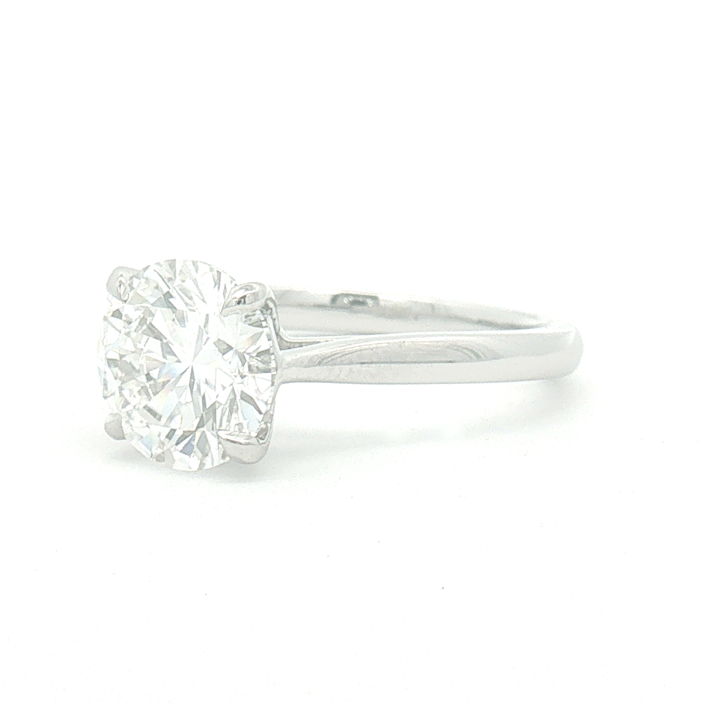 Lab Diamond 2.51ct Round Brilliant-cut Engagement Ring