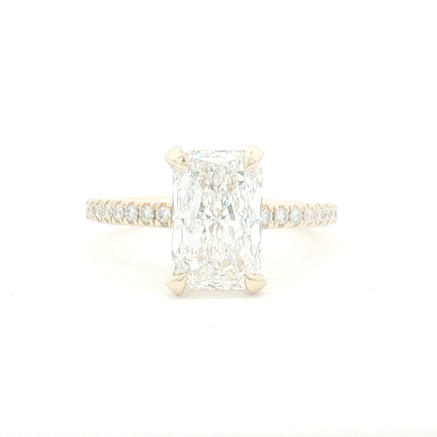 Lab Diamond 2.66ct Radiant-cut Engagement Ring
