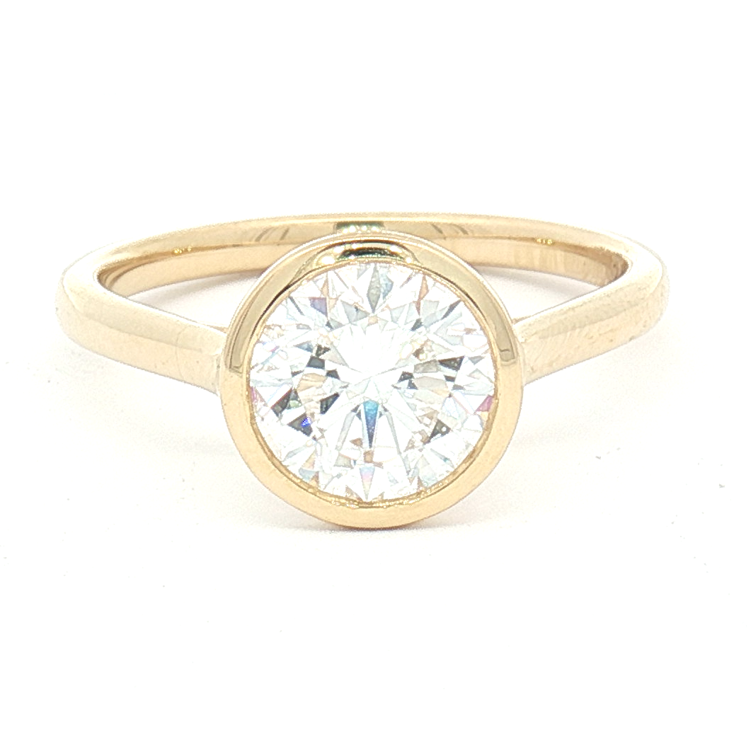 Lab Grown 1.55ct Oval-Cut Engagement Ring