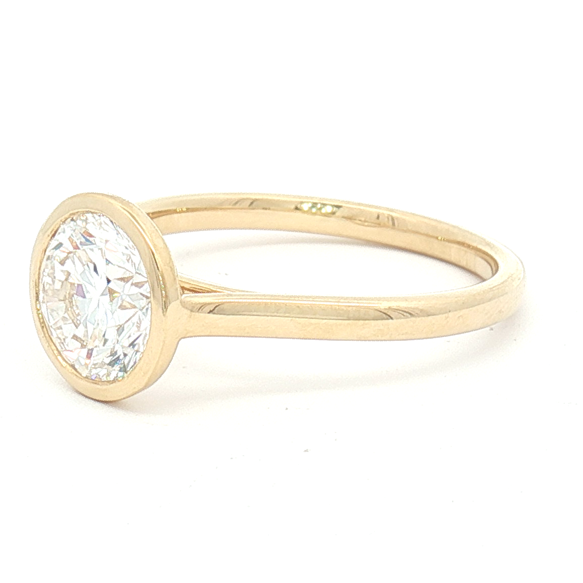 Lab Grown 1.55ct Oval-Cut Engagement Ring