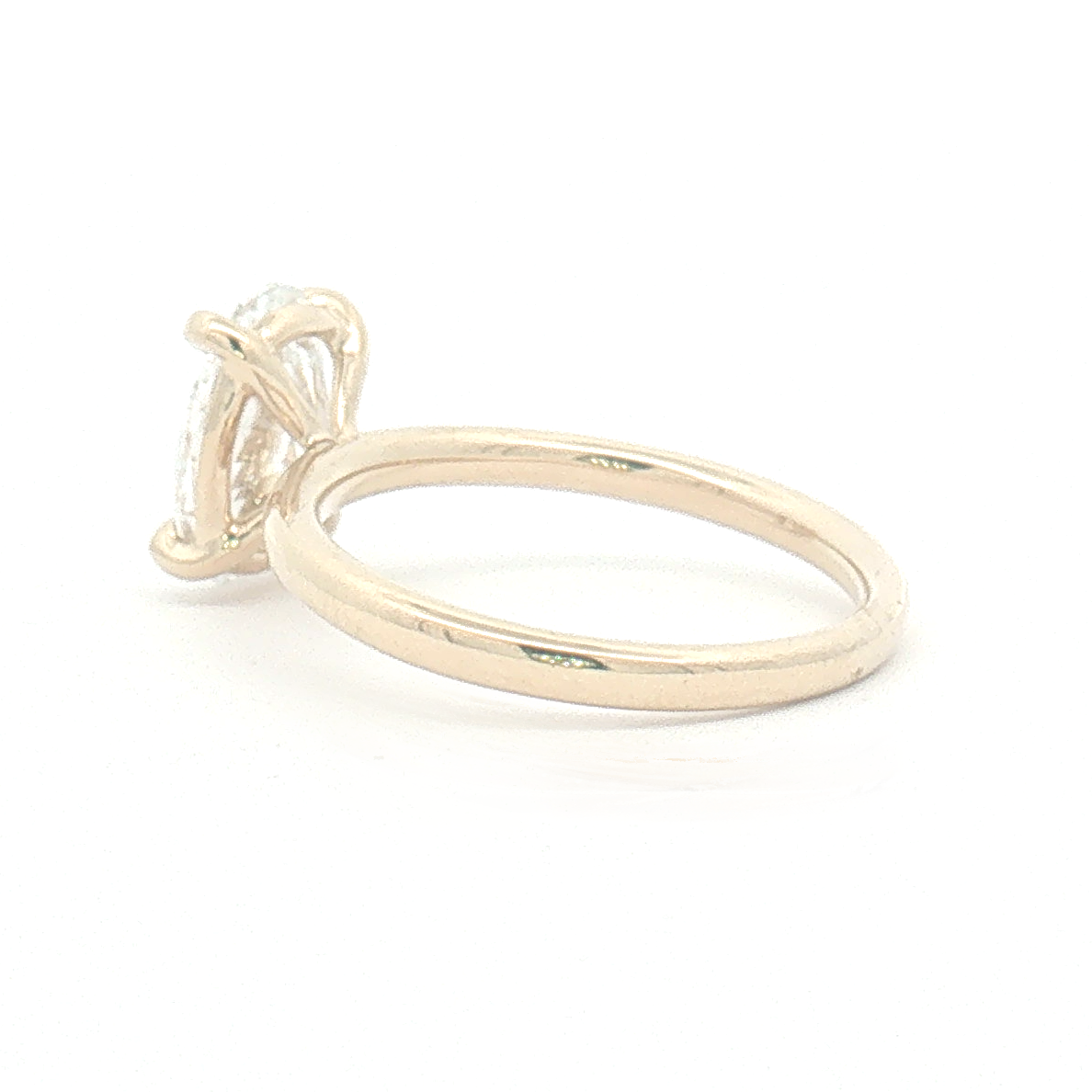 Lab Diamond 2.01ct Oval-cut Engagement Ring