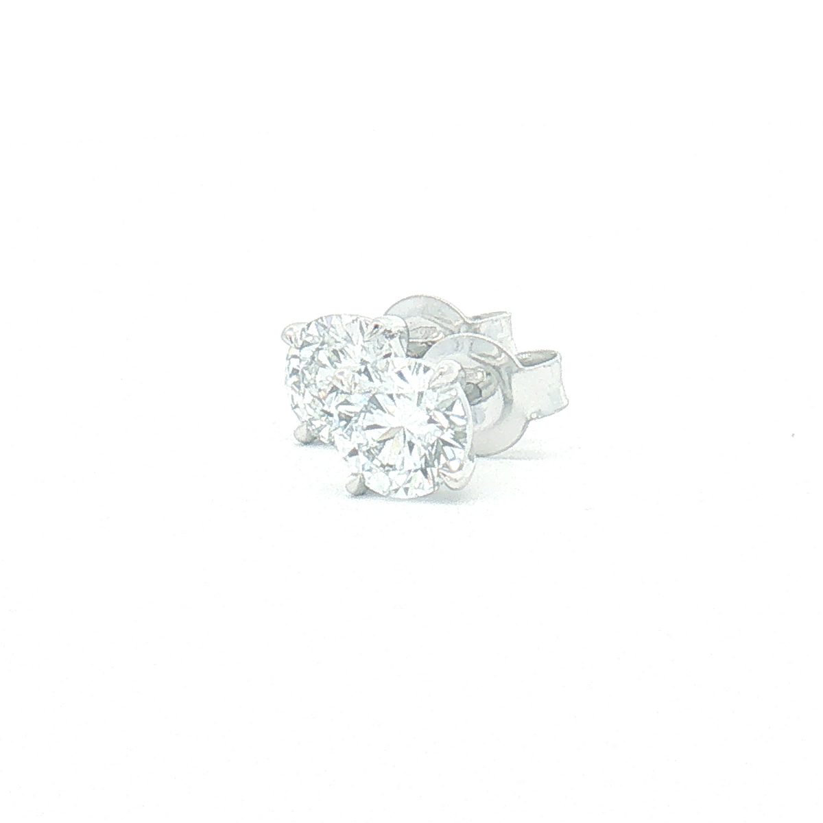 18ct White Gold 1.53ct Lab Diamond Stud Earrings 