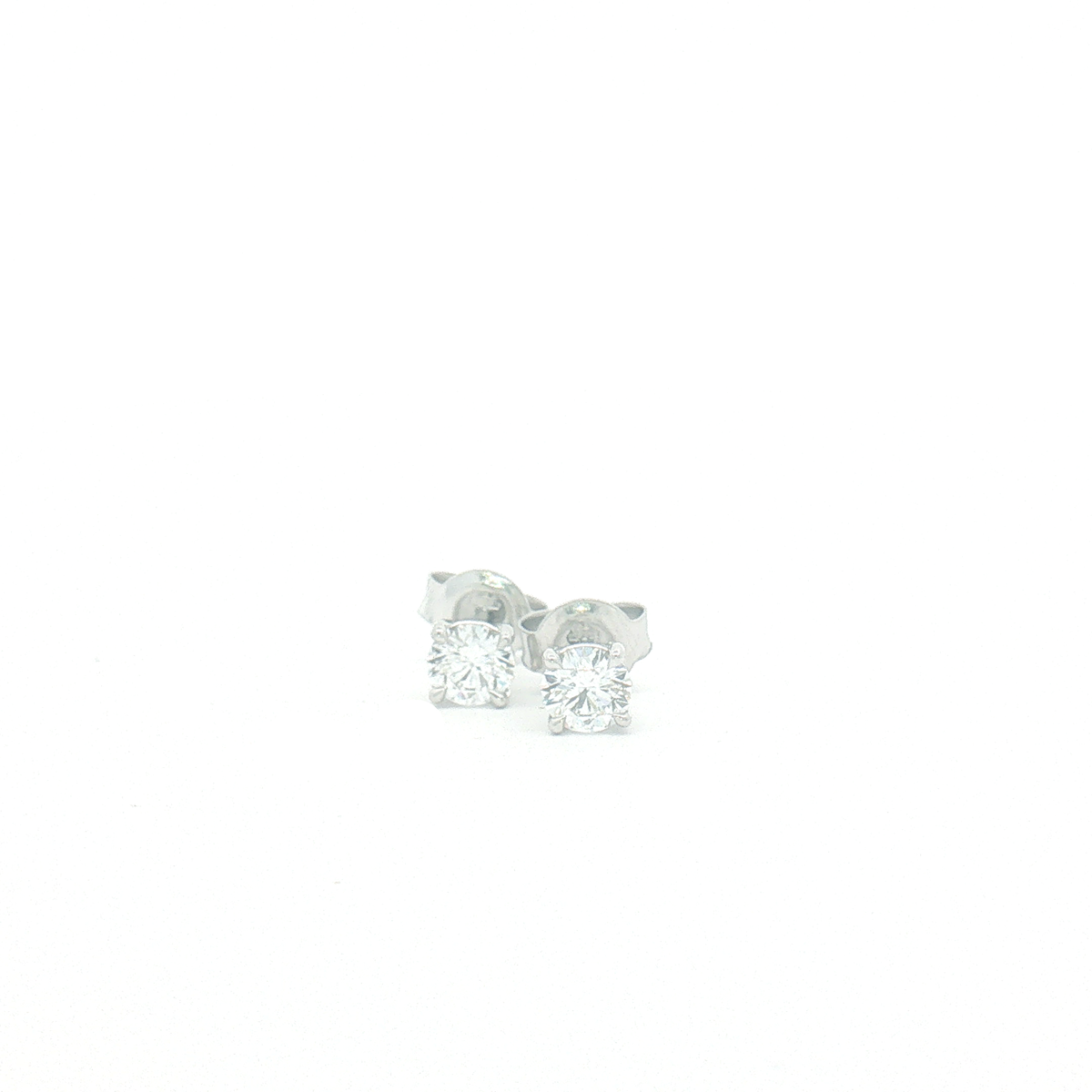 18ct White Gold Lab Diamond 0.70ct Stud Earrings