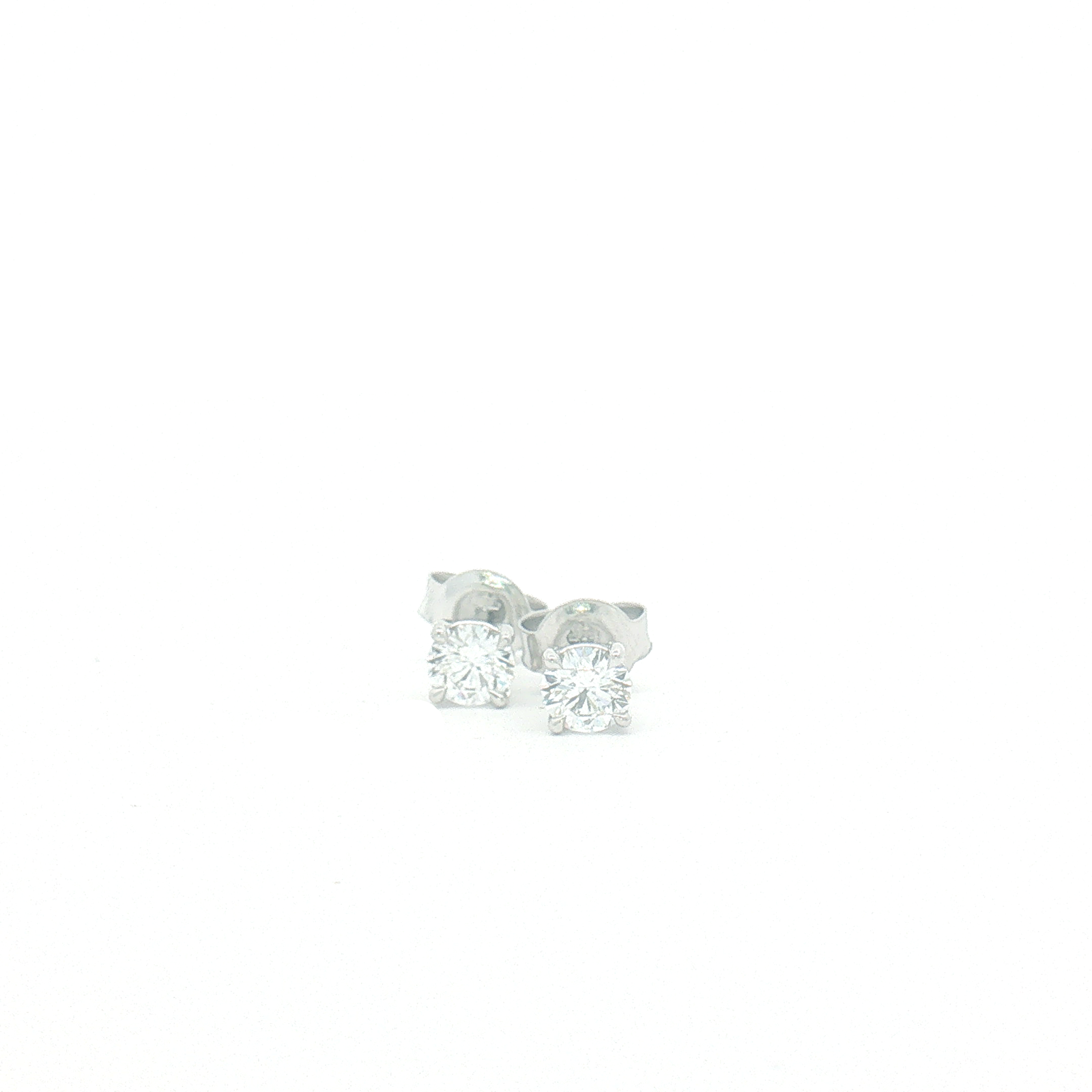 18ct White Gold Lab Diamond 0.70ct Stud Earrings