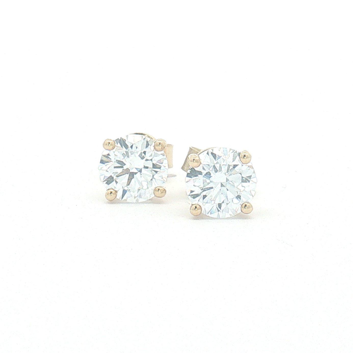 18ct Yellow Gold 2.57ct Lab Diamond Stud Earrings