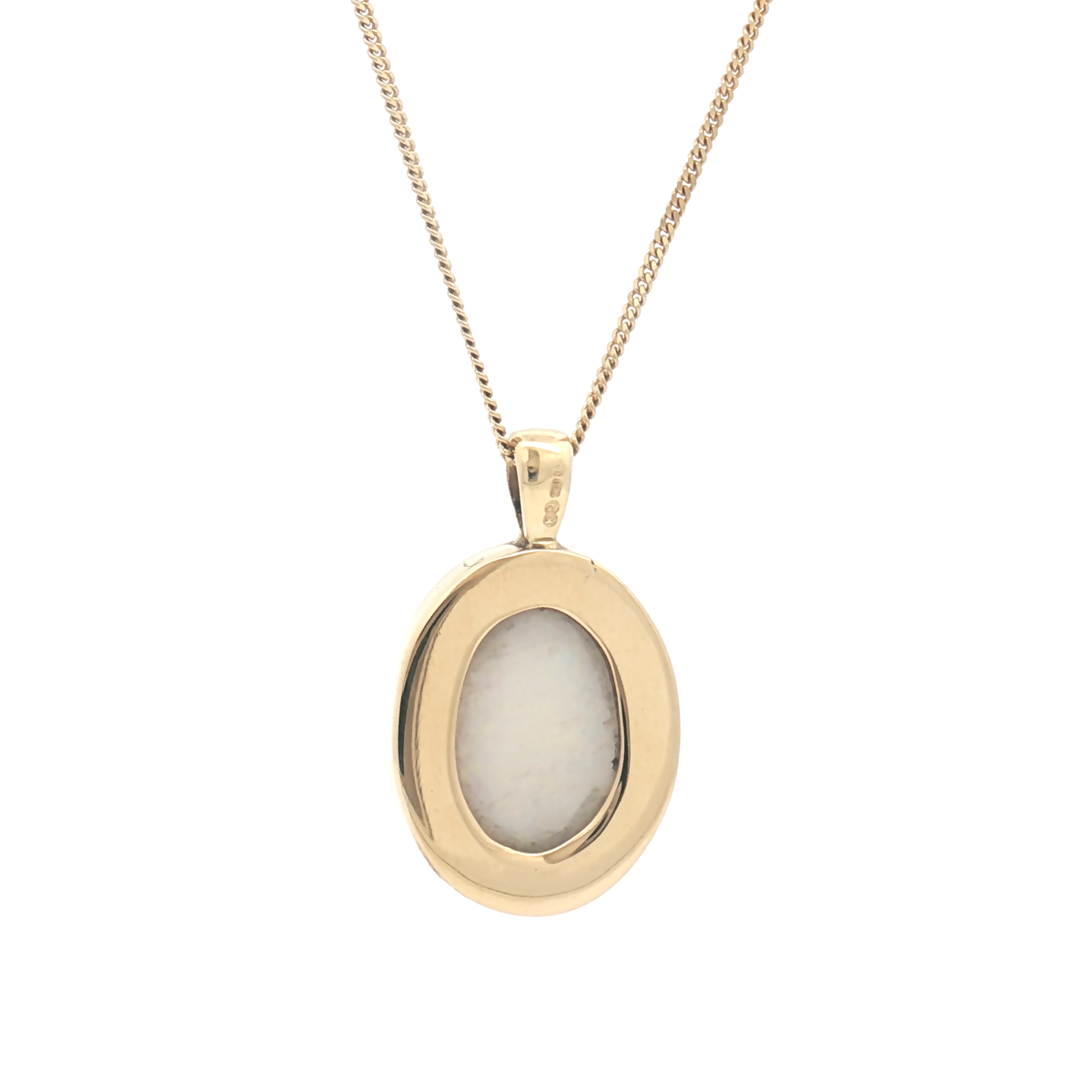 18ct Yellow Gold Opal Pendant