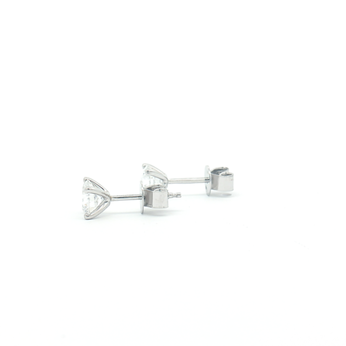 9ct White Gold 1.00ct Lab Diamond Stud Earrings