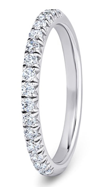 Round Brilliant Cut French Pave / Fish Tail Diamond Wedding Ring