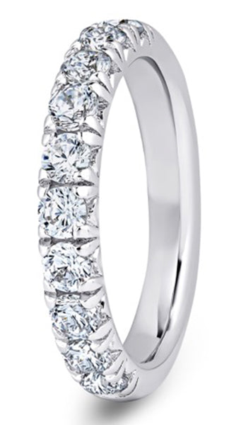 Round Brilliant Cut French Pave / Fish Tail Diamond Wedding Ring