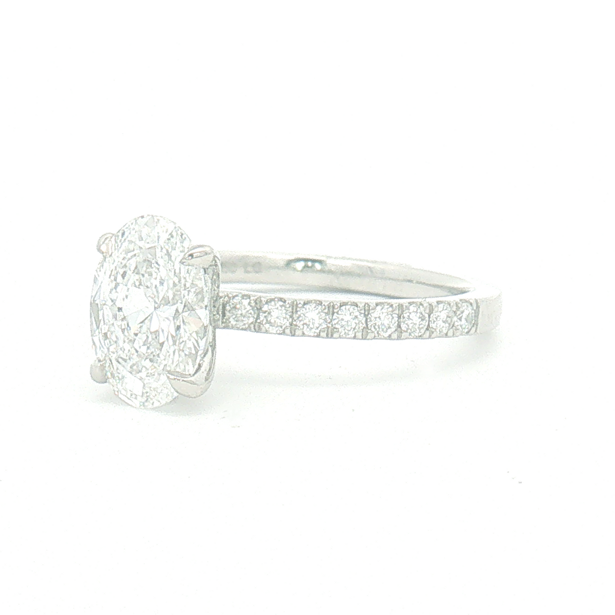 Lab Diamond 1.51ct Oval-cut Engagement Ring