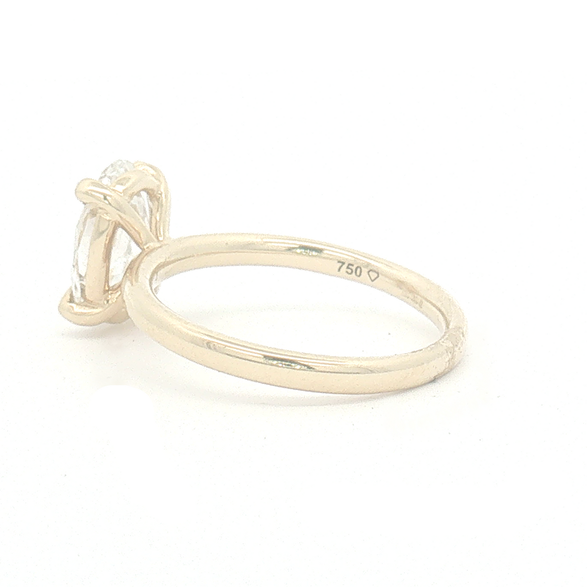 Lab Diamond 2.00ct Oval-cut 18ct Yellow Gold Engagement Ring