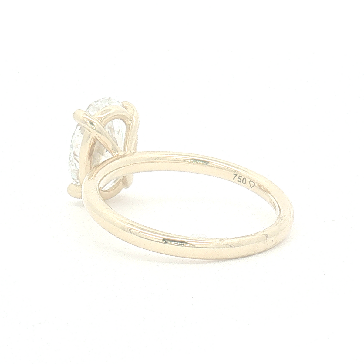 Lab Diamond 2.50ct Oval-cut 18ct Yellow Gold Engagement Ring