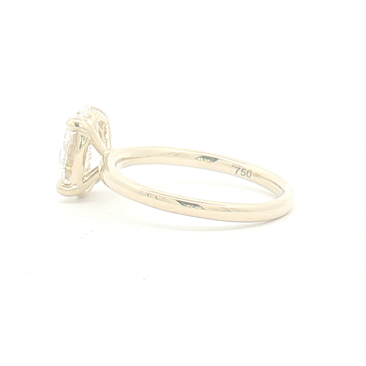 Lab Diamond 2ct Oval-cut Solitaire Engagement Ring