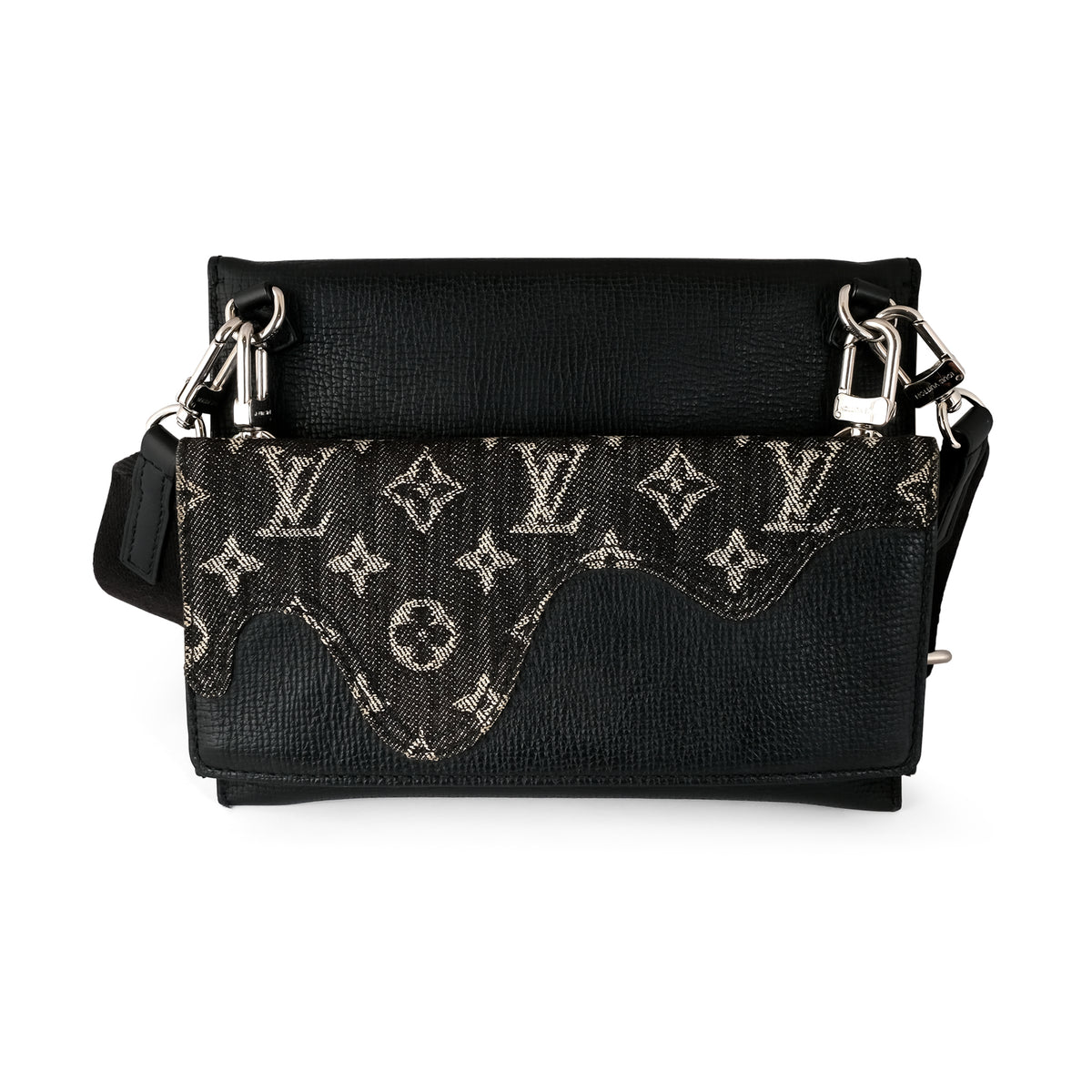 Louis Vuitton Trio Pouch Monogram Drip M81013