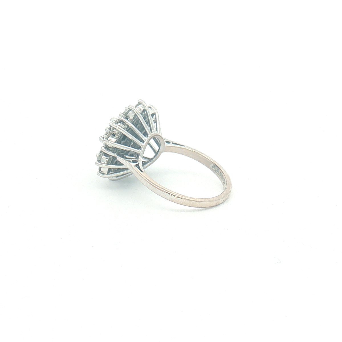 Vintage 18ct White Gold Diamond Cluster Ring