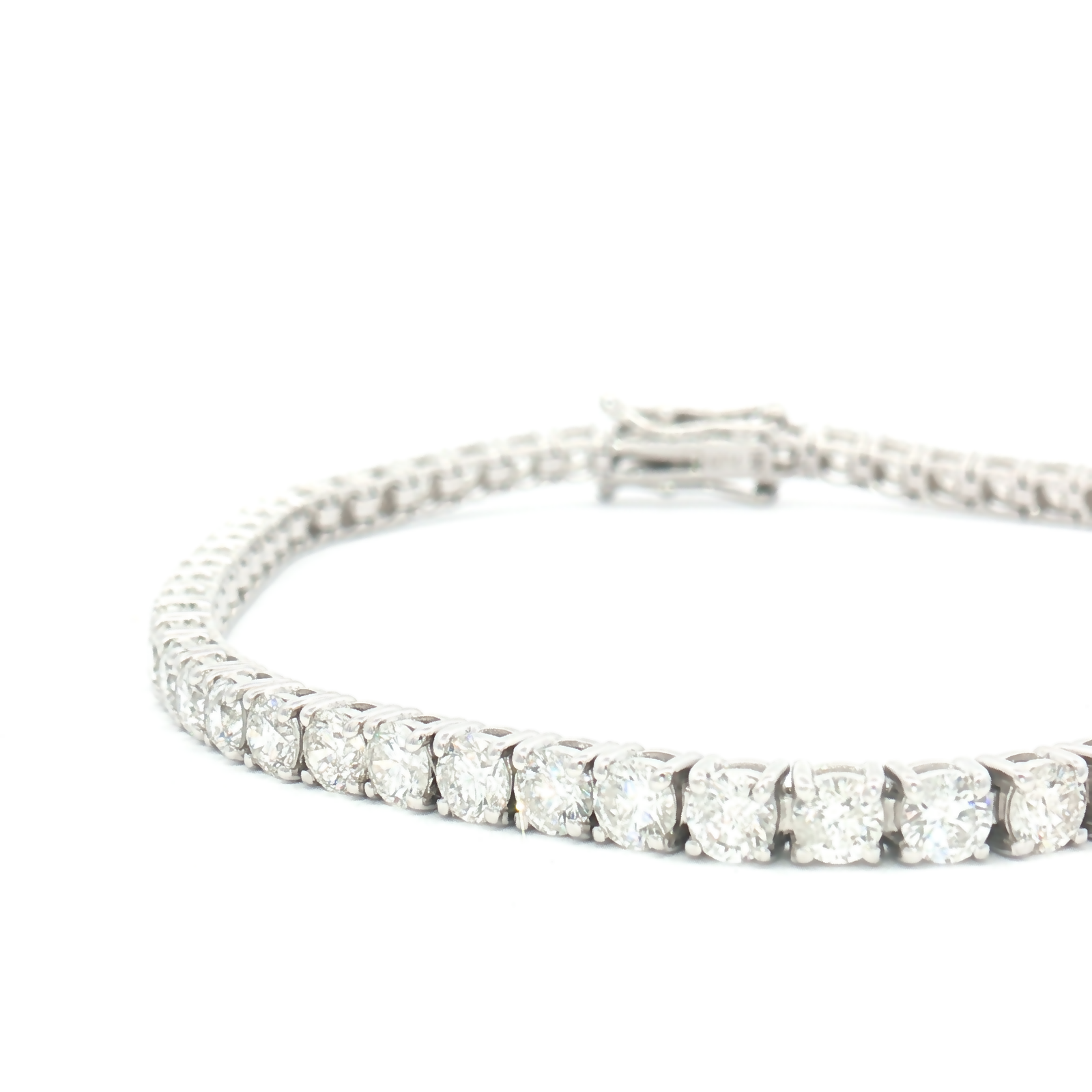 Vintage 18ct White Gold Diamond Tennis Bracelet