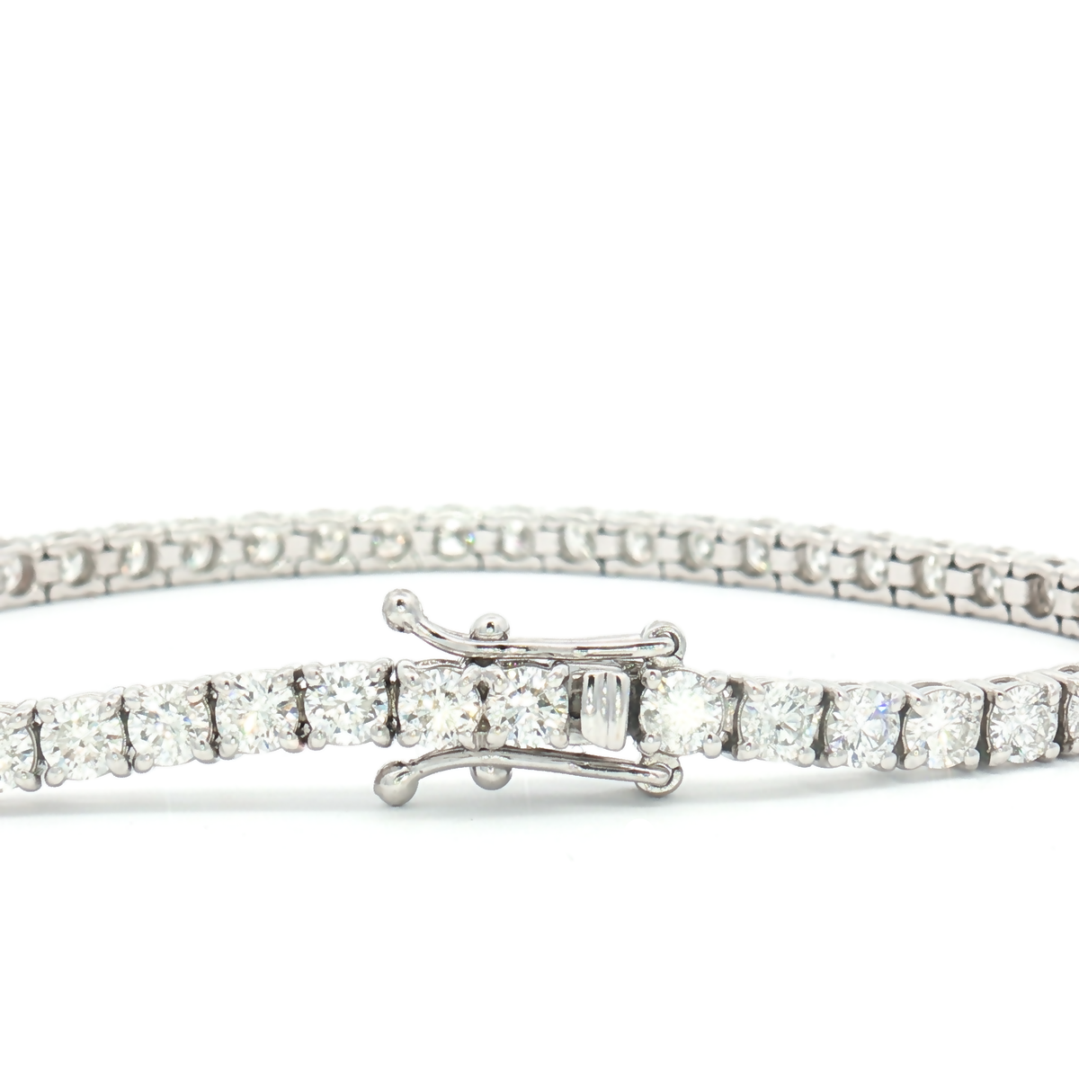 Vintage 18ct White Gold Diamond Tennis Bracelet