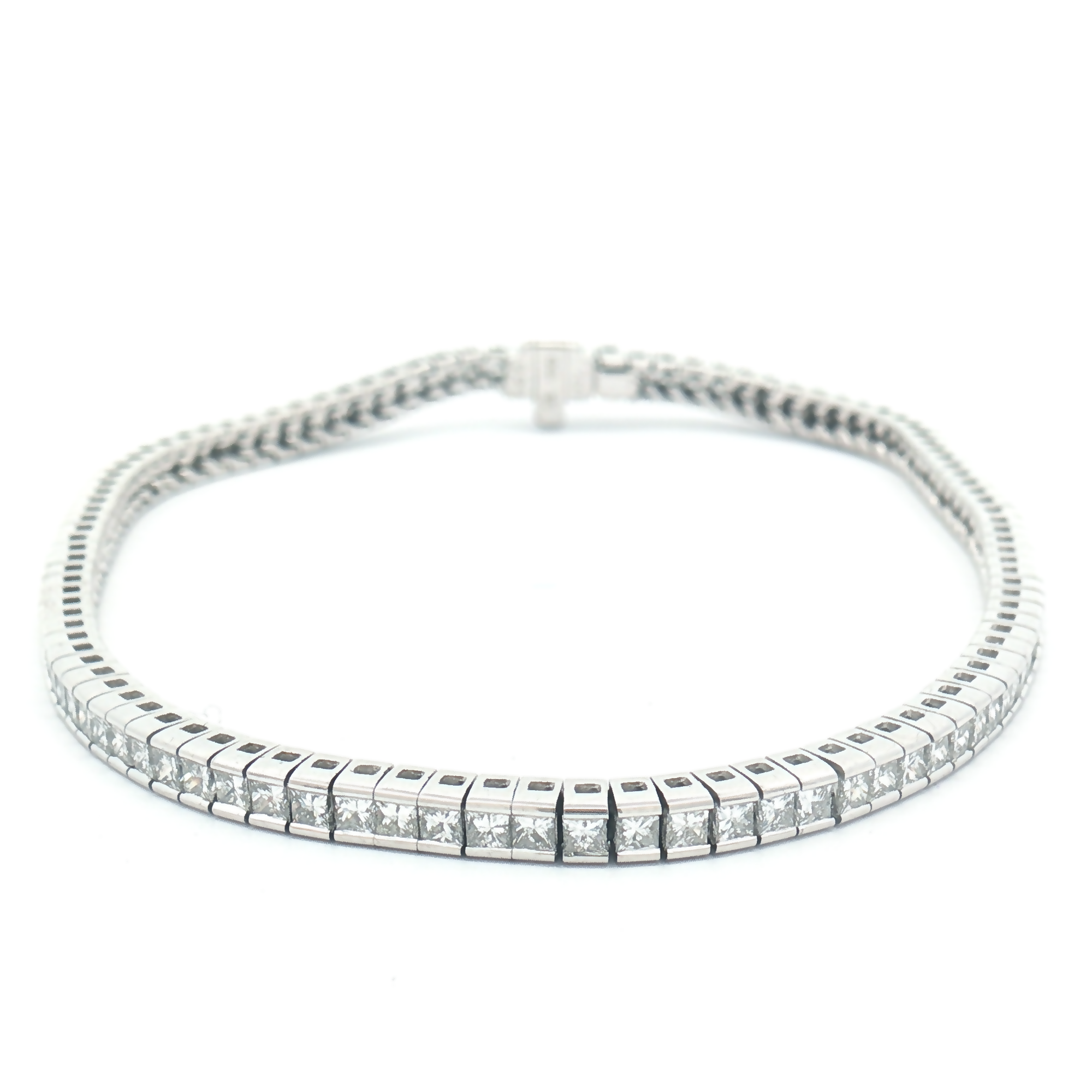 Vintage 18ct White Gold Princess-cut Diamond Tennis Bracelet