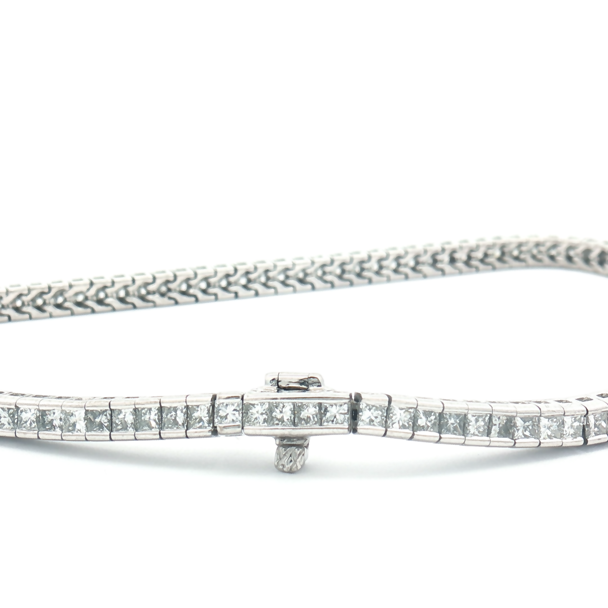 Vintage 18ct White Gold Princess-cut Diamond Tennis Bracelet