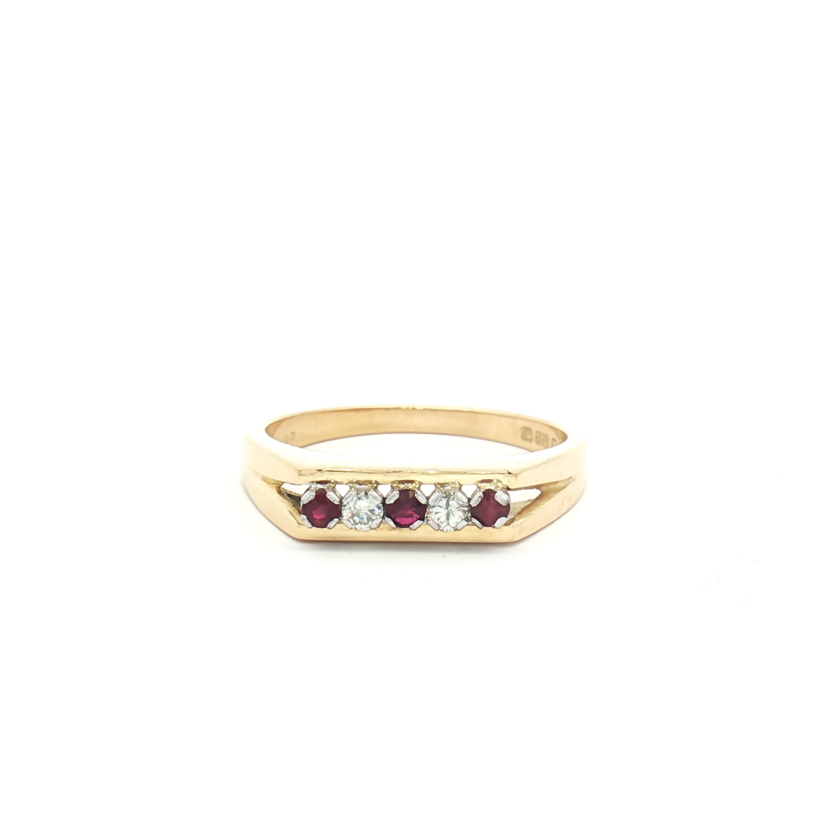 Vintage 18ct Yellow Gold Ruby and Diamond Ring