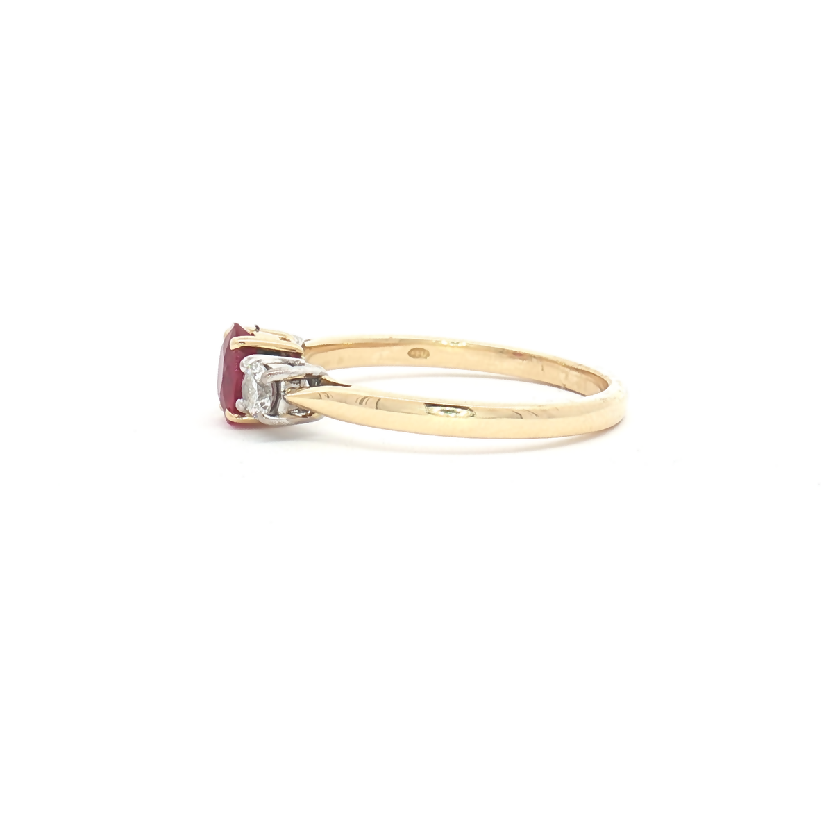 Vintage 18ct Yellow Gold Ruby and Natural Diamond Ring