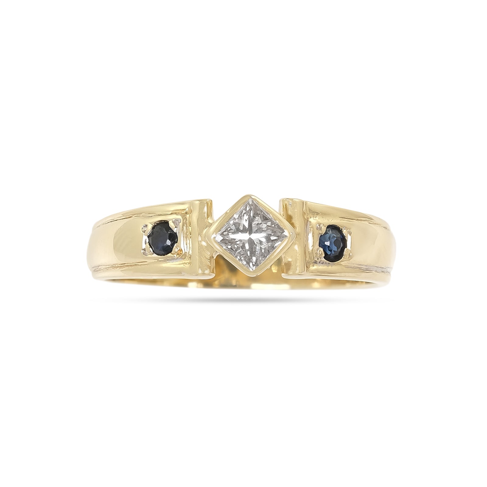 Vintage 18ct Yellow Gold Three Stone Diamond and Sapphire Ring