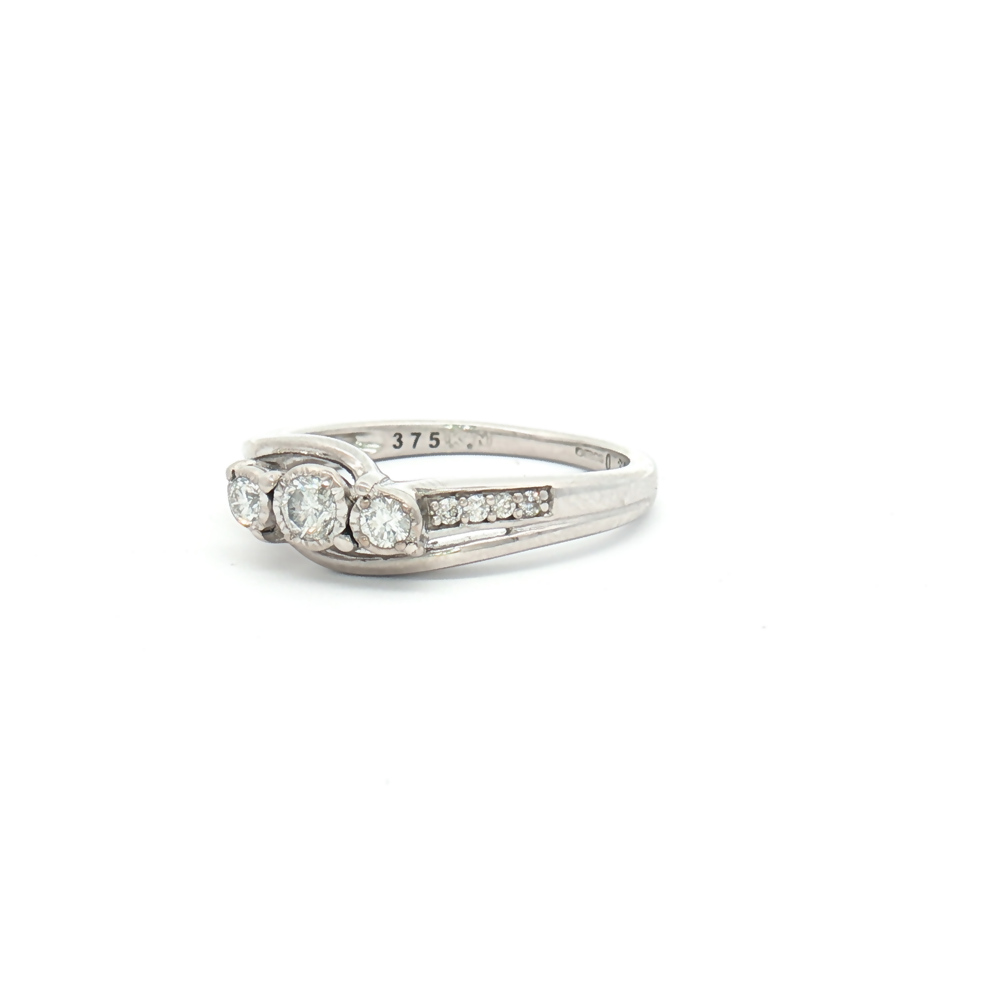 Vintage 9ct White Gold Three Stone Ring