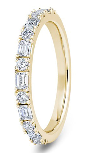 Round Brilliant &amp; Baguette Castle &amp; Claw Wedding Ring