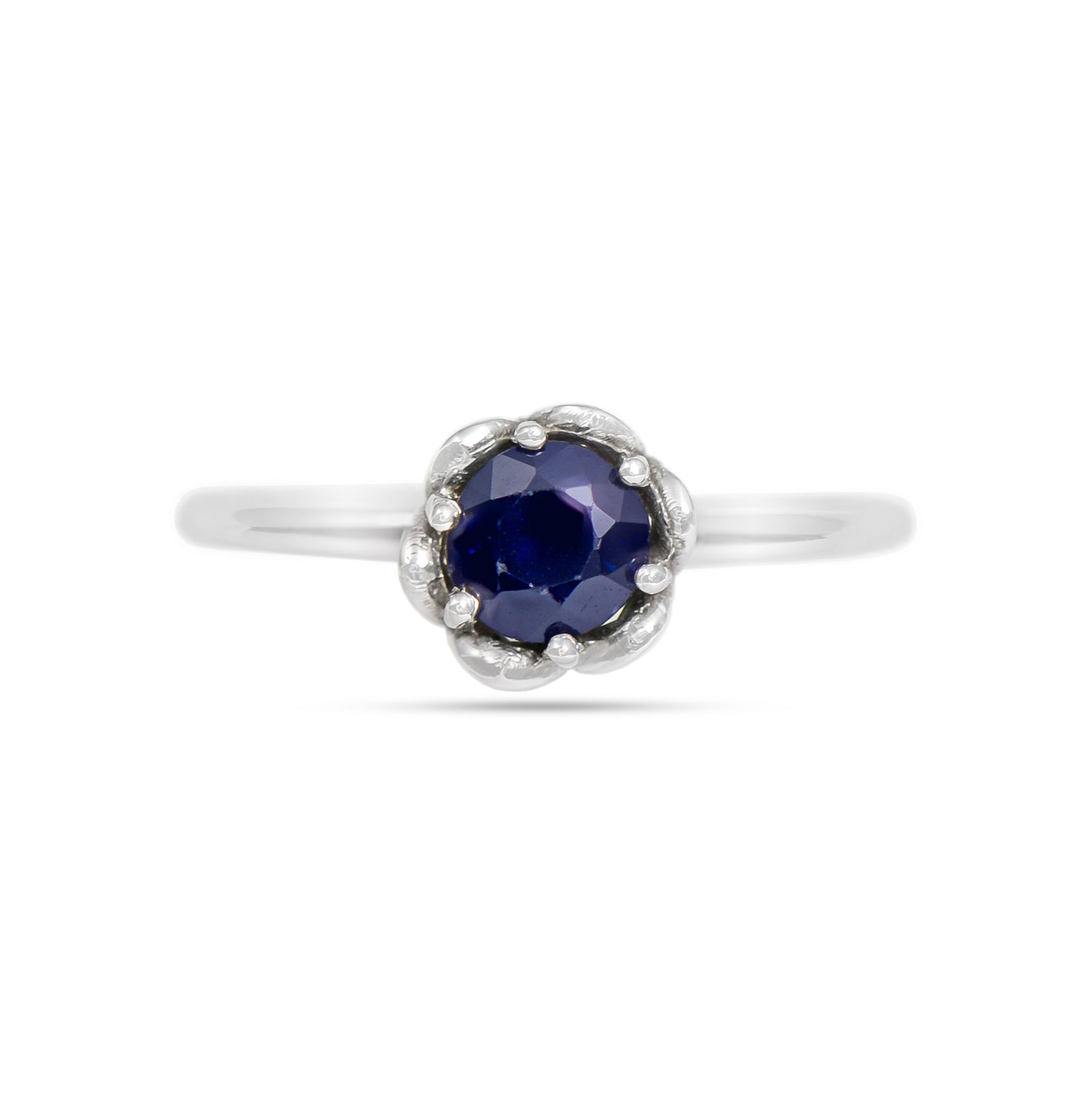 9ct White Gold Sapphire Daisy Ring