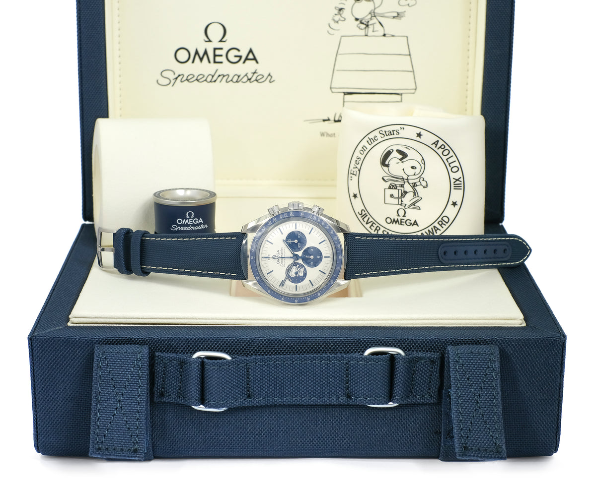 Omega Speedmaster Silver Snoopy Award 50th Anniversary 310.32.42.50.02.001